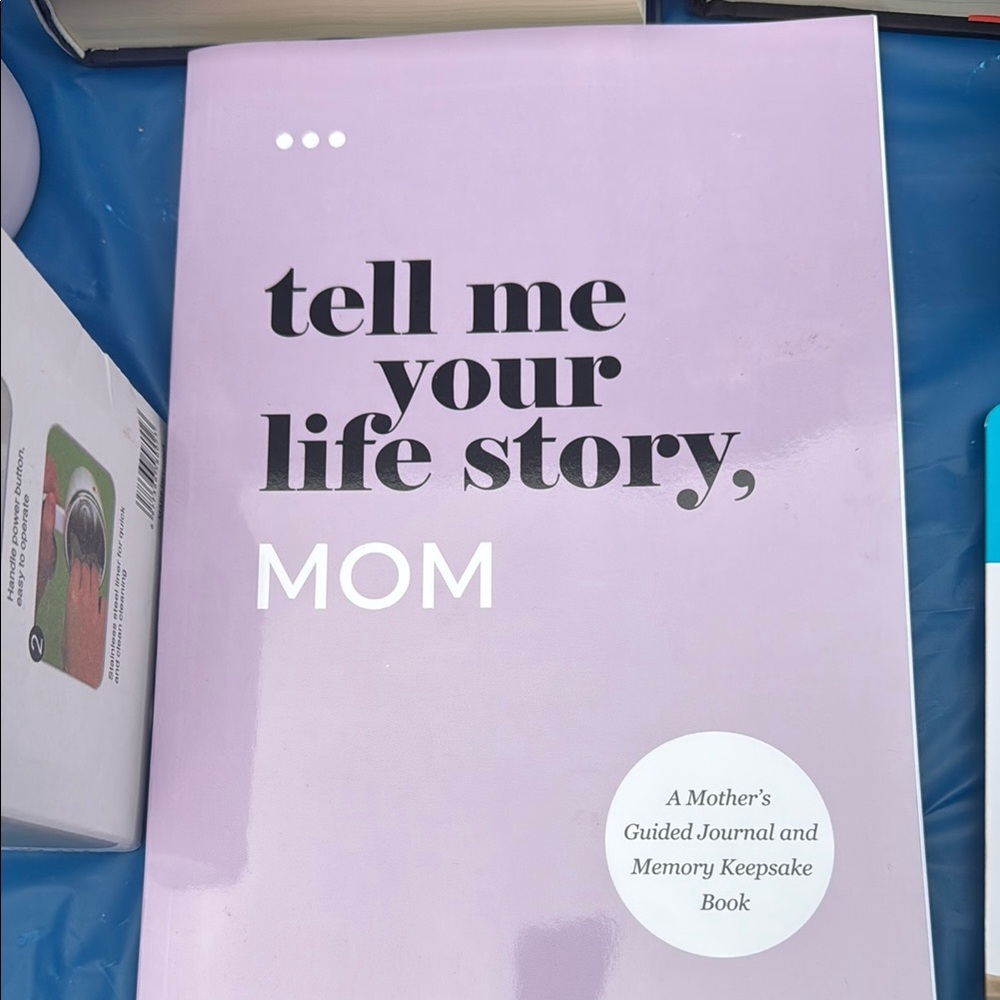 Tell Me Your Life Story, Mom Journal